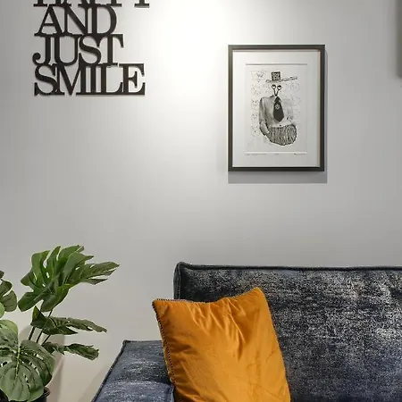 Elite Parking By Impero Apartment